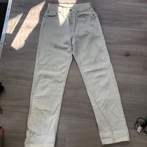 White mom vintage jeans
